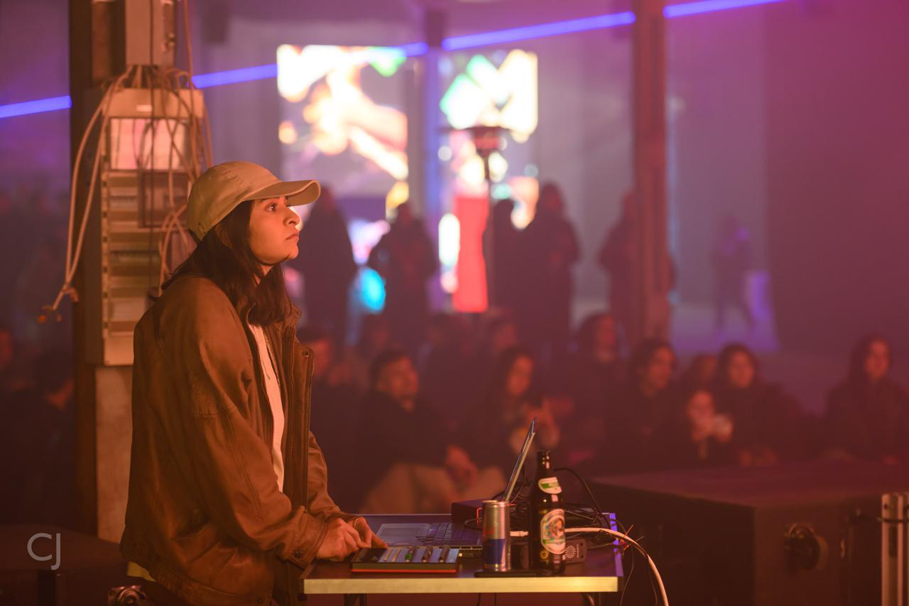 Miraal Habib — live performance